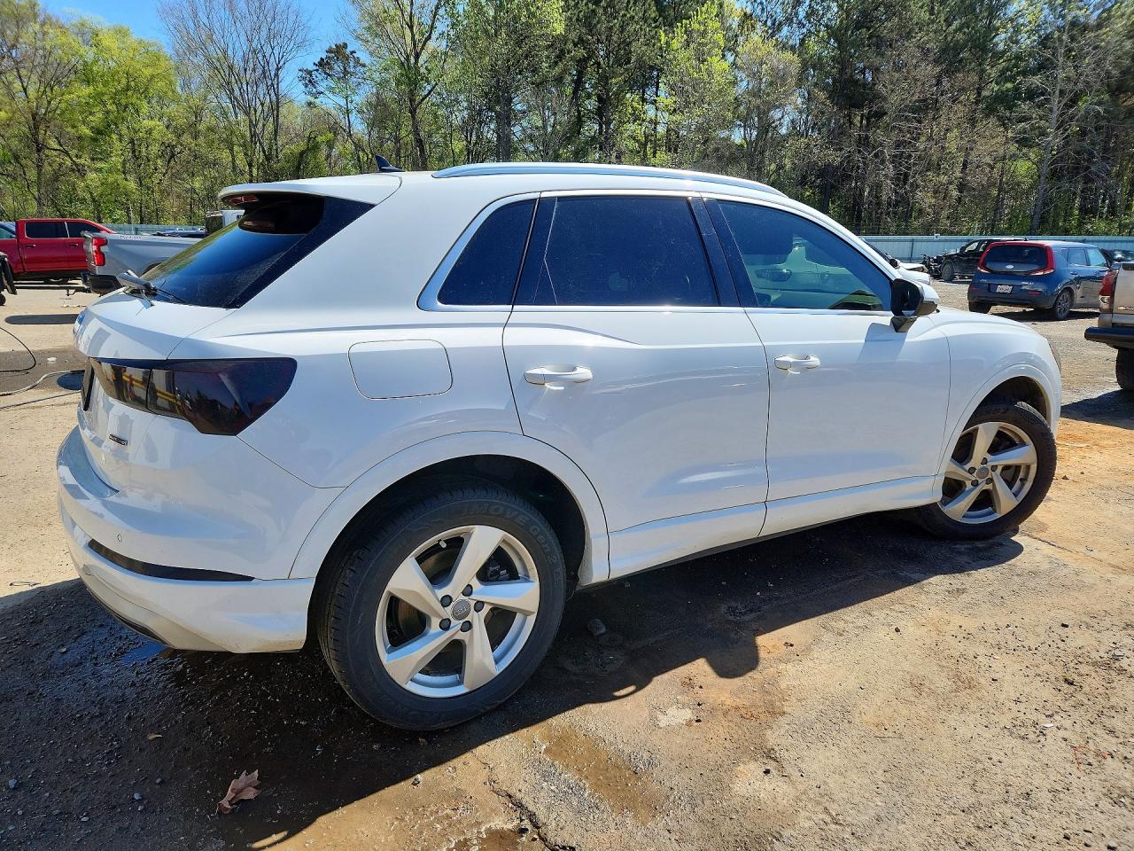 AUDI Q3 2020 — 4