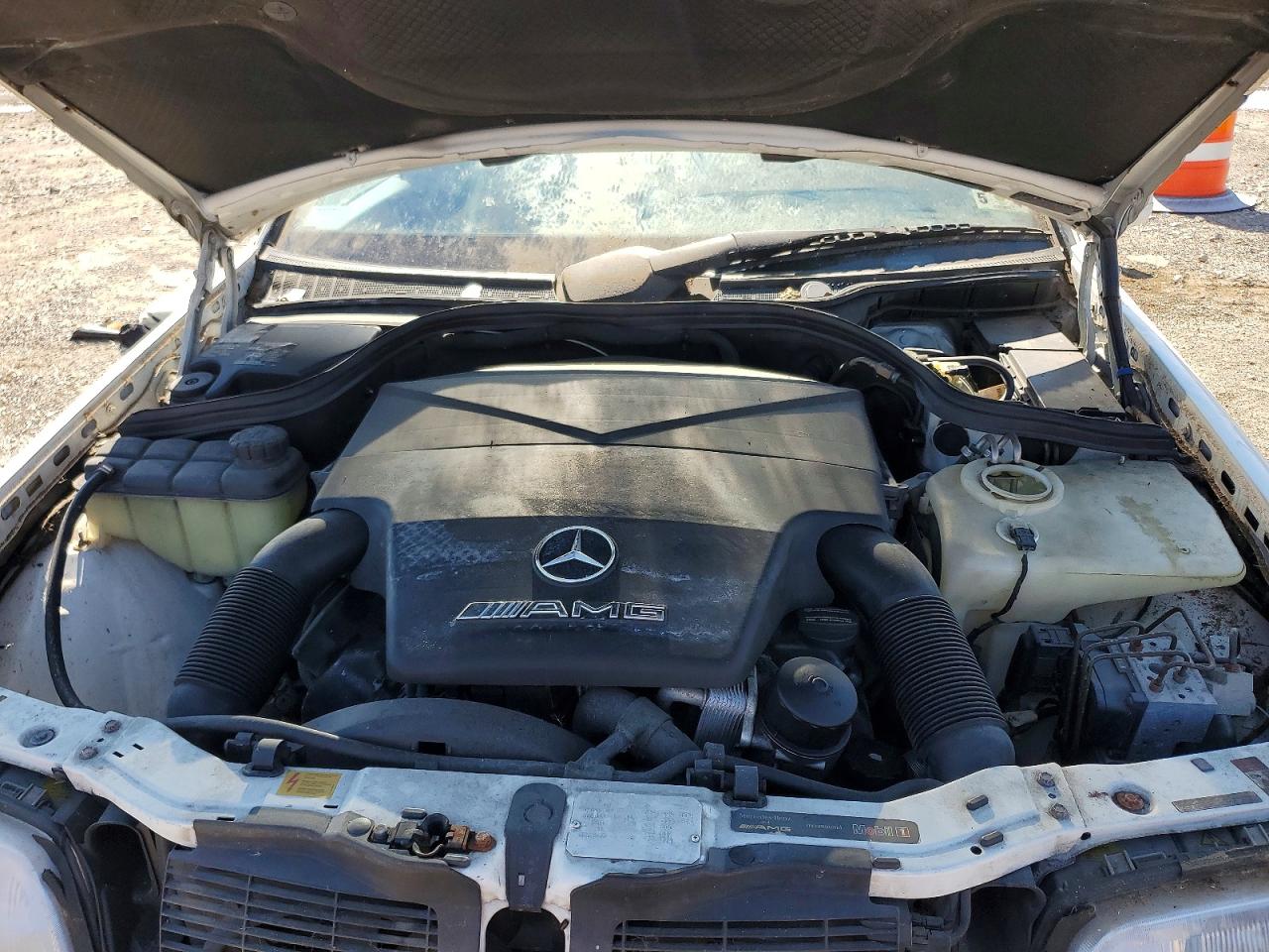 MERCEDES-BENZ C 1999 — 12