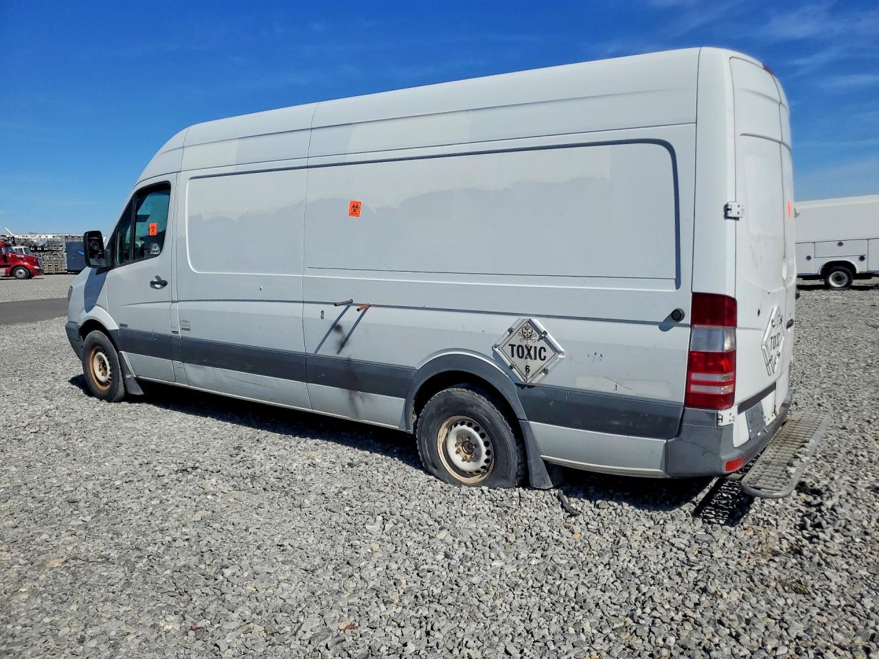 MERCEDES-BENZ SPRINTER 2012 — 3