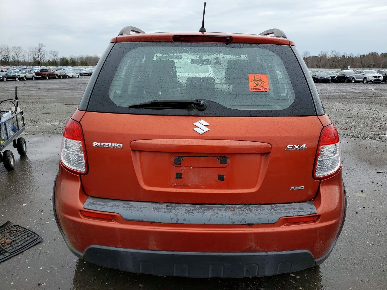 SUZUKI SX4 2011 — 7
