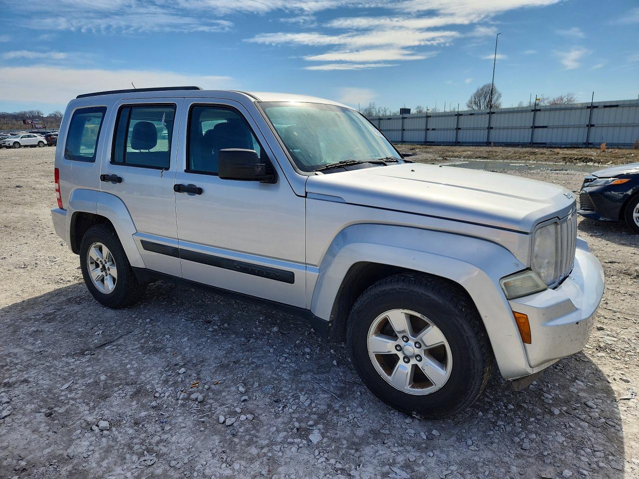 2012 JEEP LIBERTY
