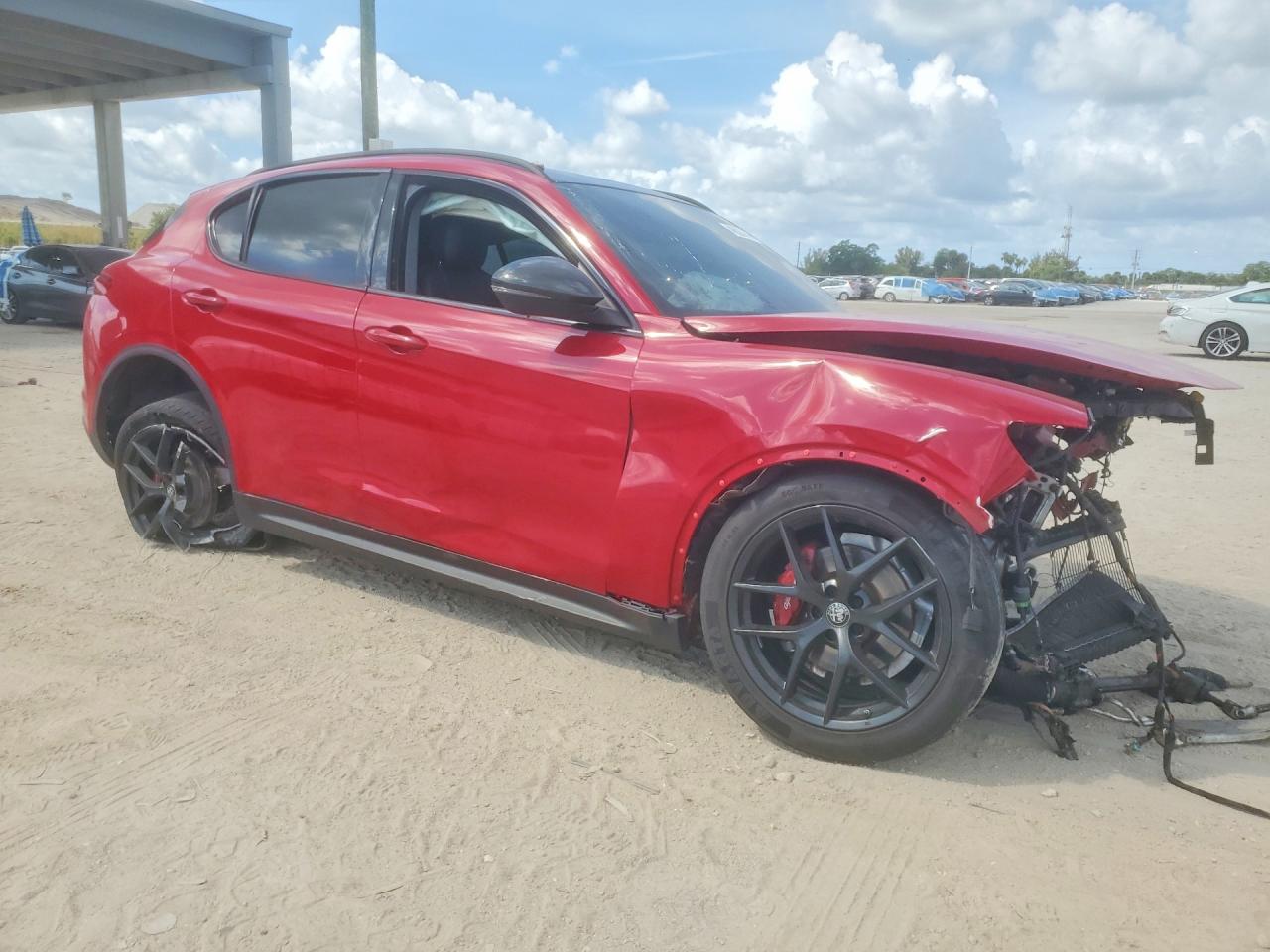 2020 ALFA ROMEO STELVIO