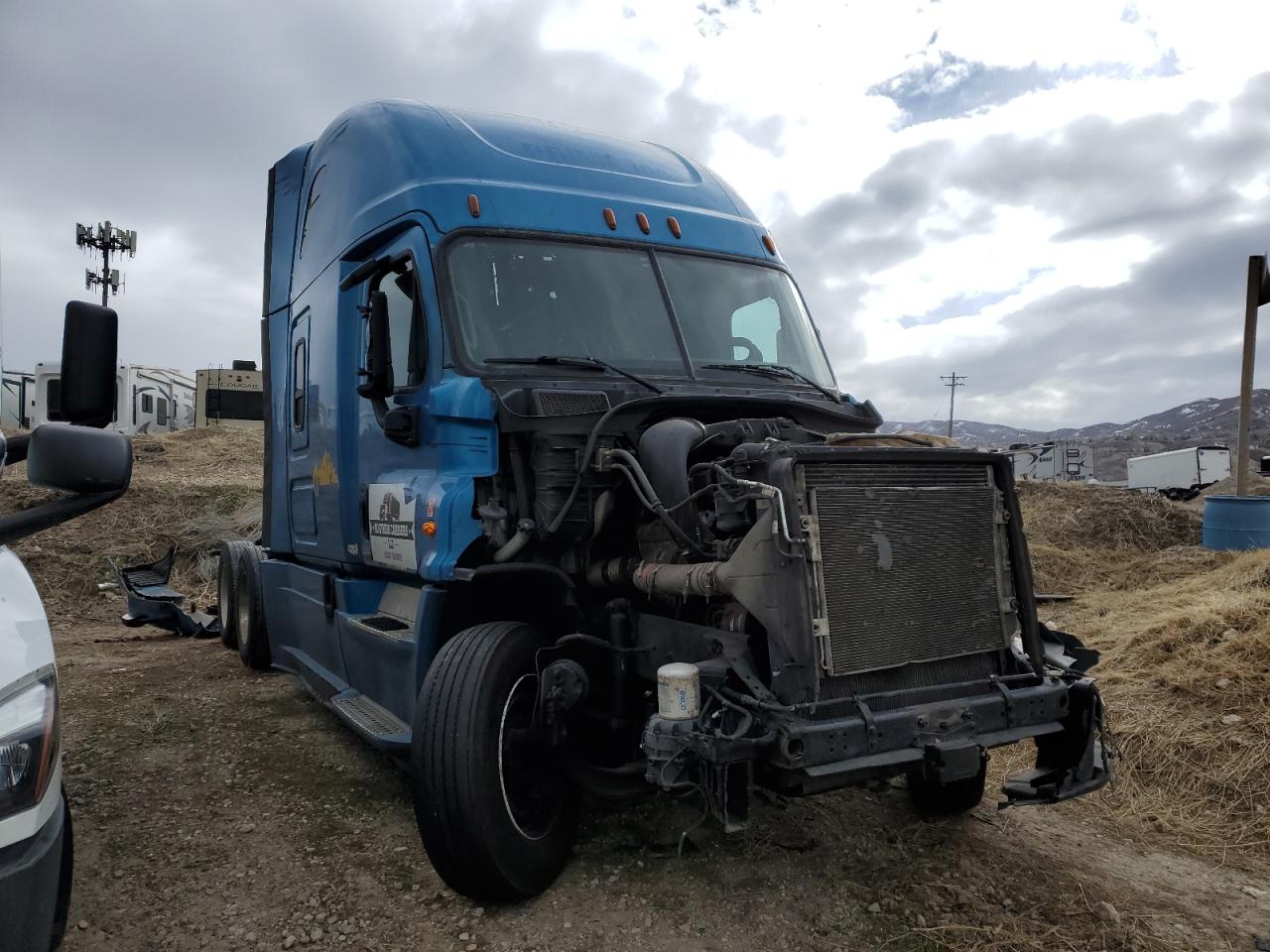FREIGHTLINER CASCADIA 1 2018 — 2
