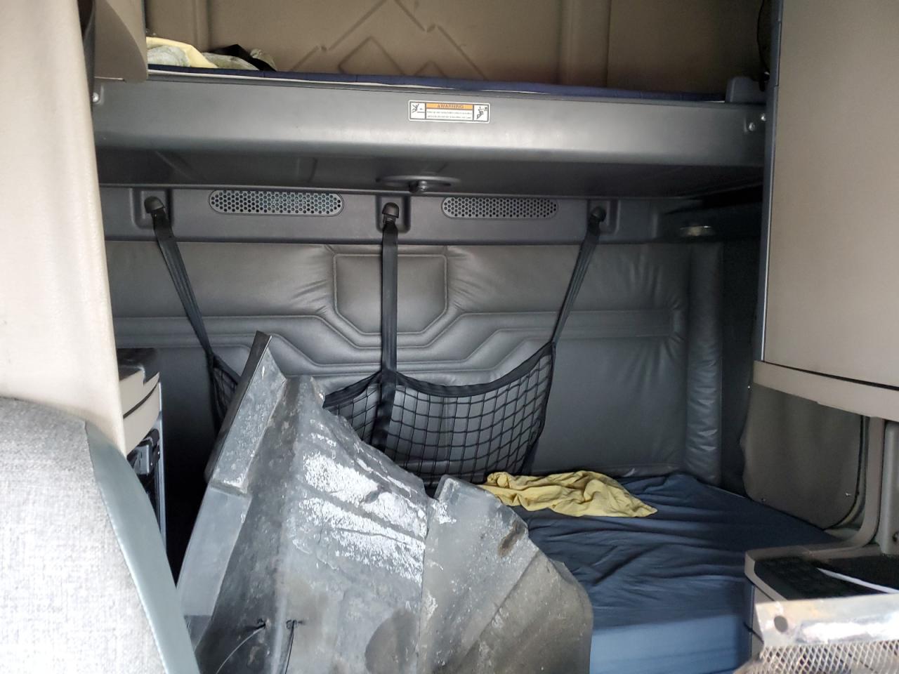 FREIGHTLINER CASCADIA 1 2018 — 7