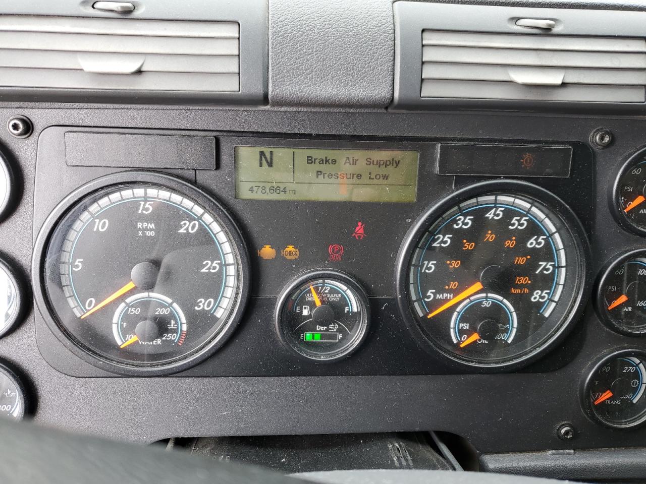 FREIGHTLINER CASCADIA 1 2018 — 9