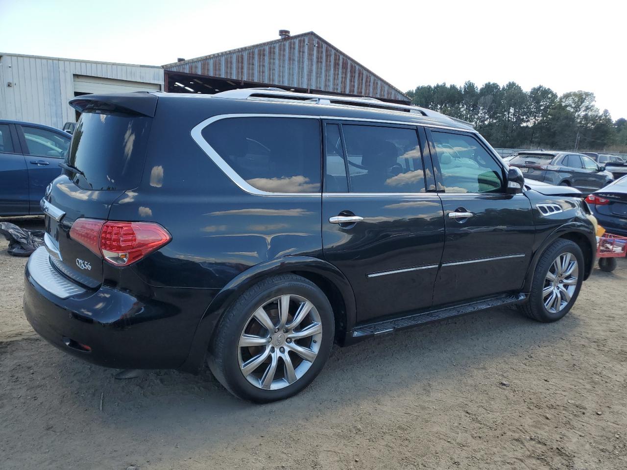 INFINITI QX56 2012 — 4