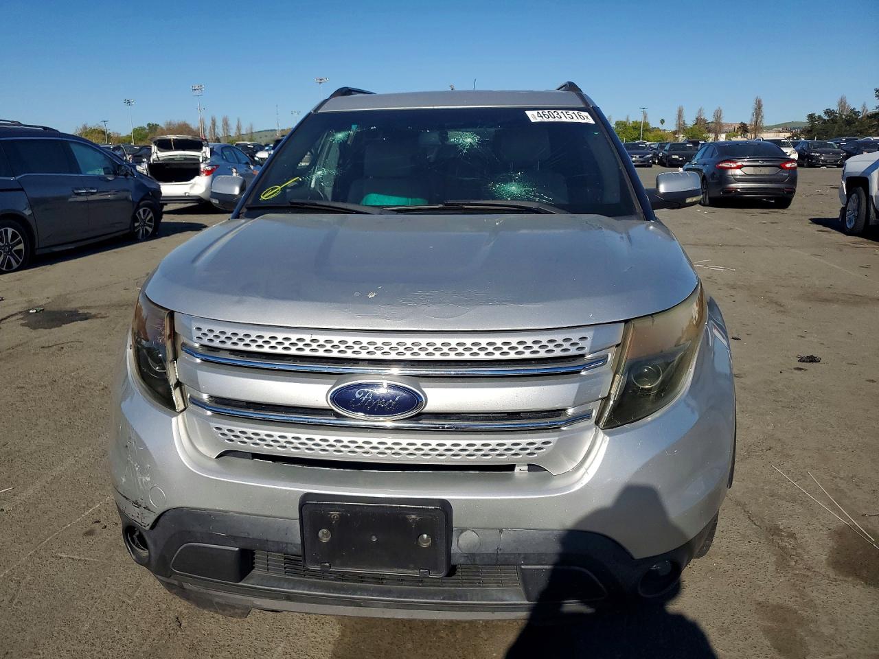 FORD EXPLORER 2011 — 6