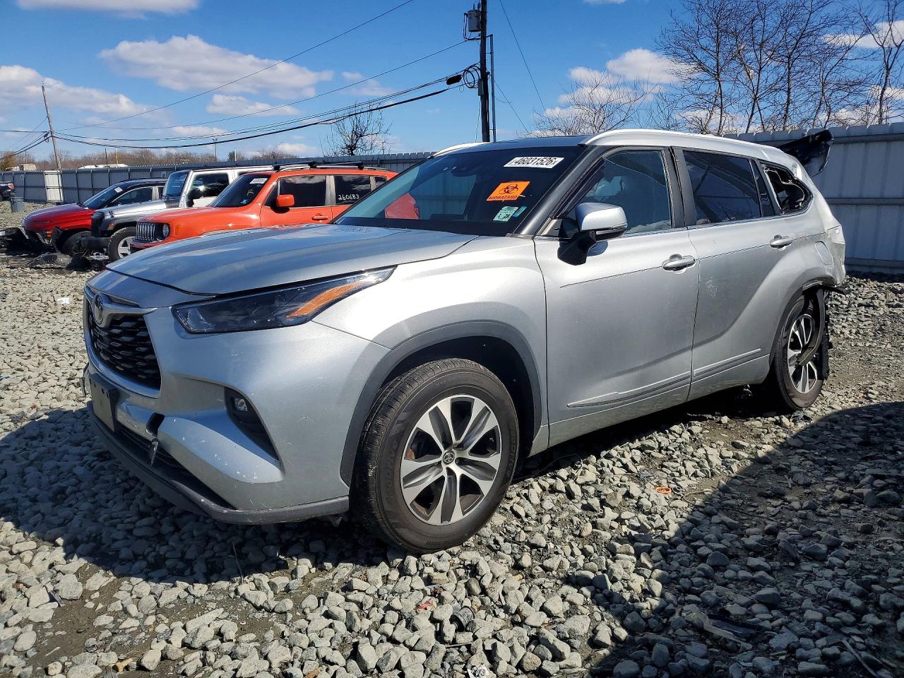 2023 TOYOTA HIGHLANDER HYBRID XLE