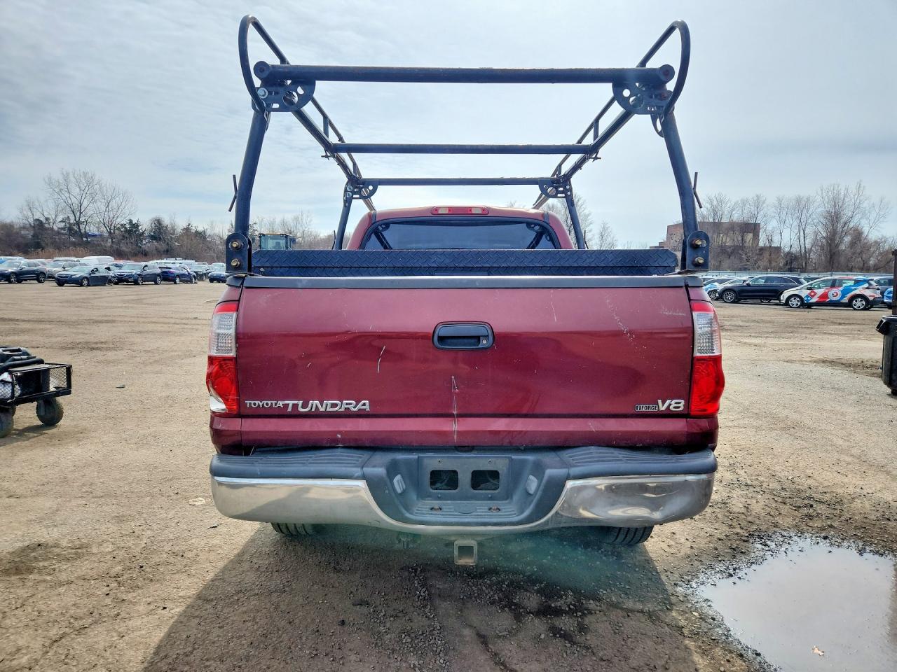 TOYOTA TUNDRA 2004 — 7