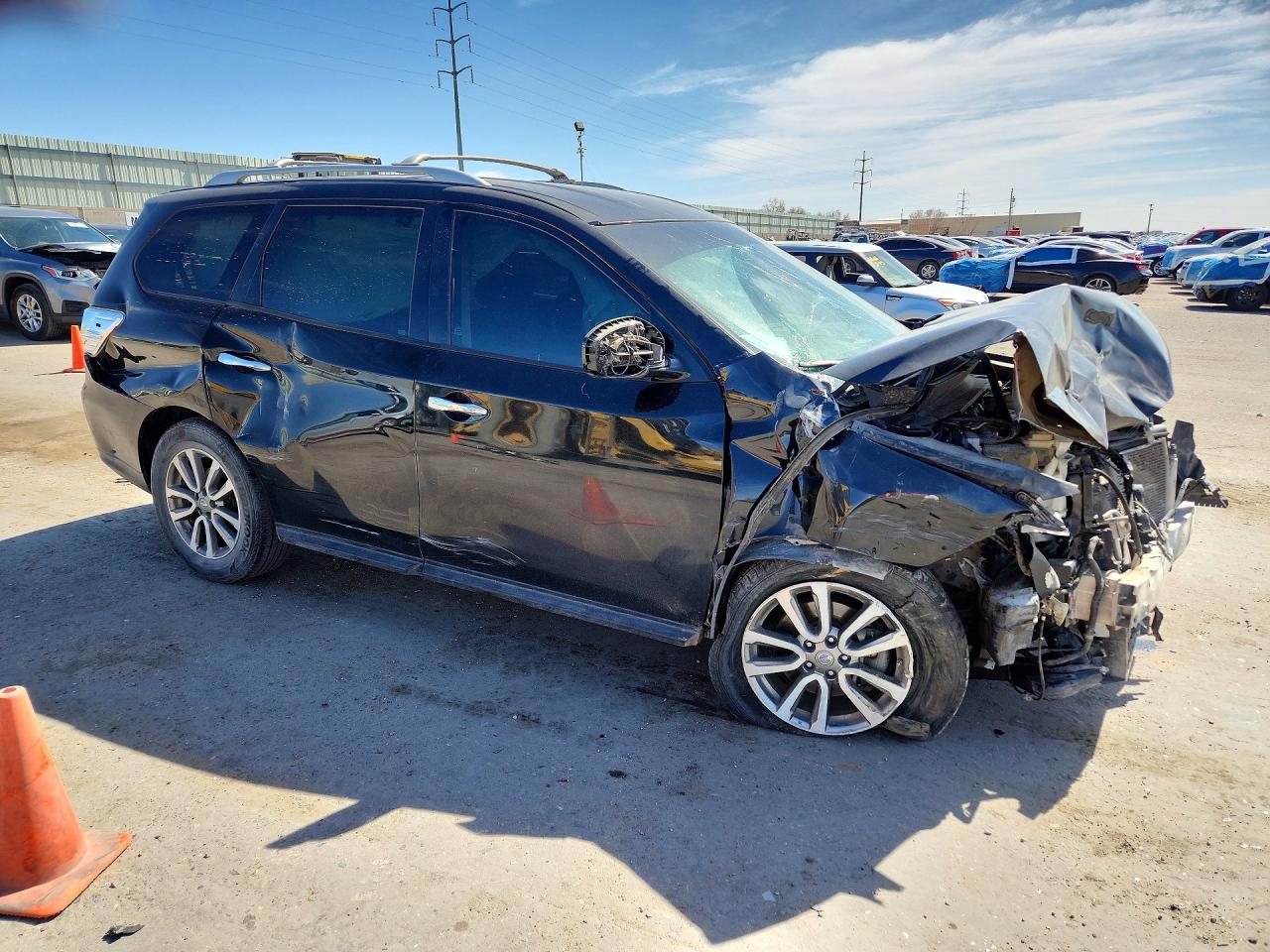 2016 NISSAN PATHFINDER S