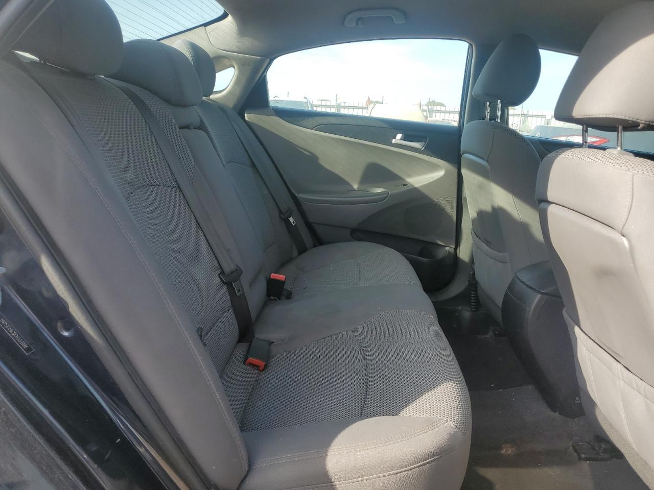 Hyundai Sonata 2012 — 11