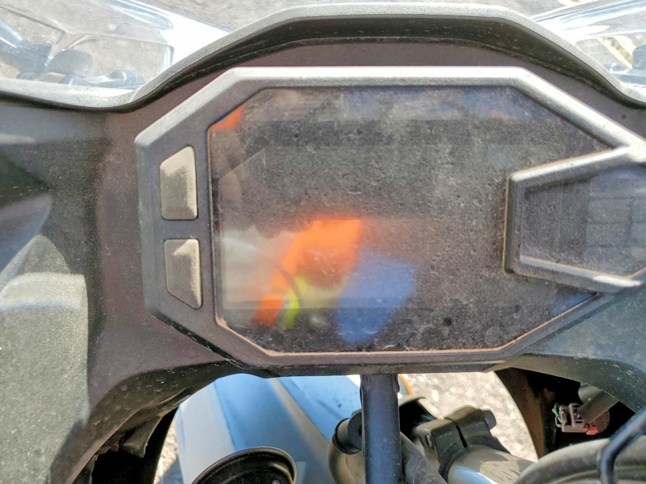 KAWASAKI EX500 2025 — 8