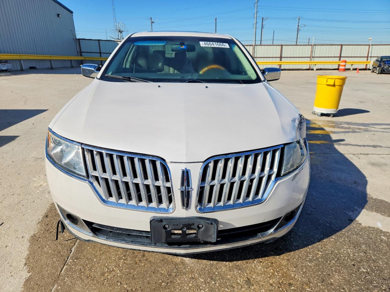 LINCOLN MKZ 2010 — 6
