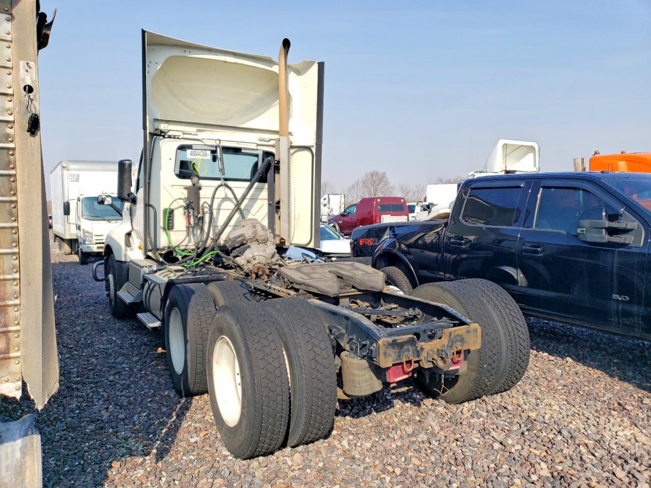 INTERNATIONAL LT625 2025 — 4