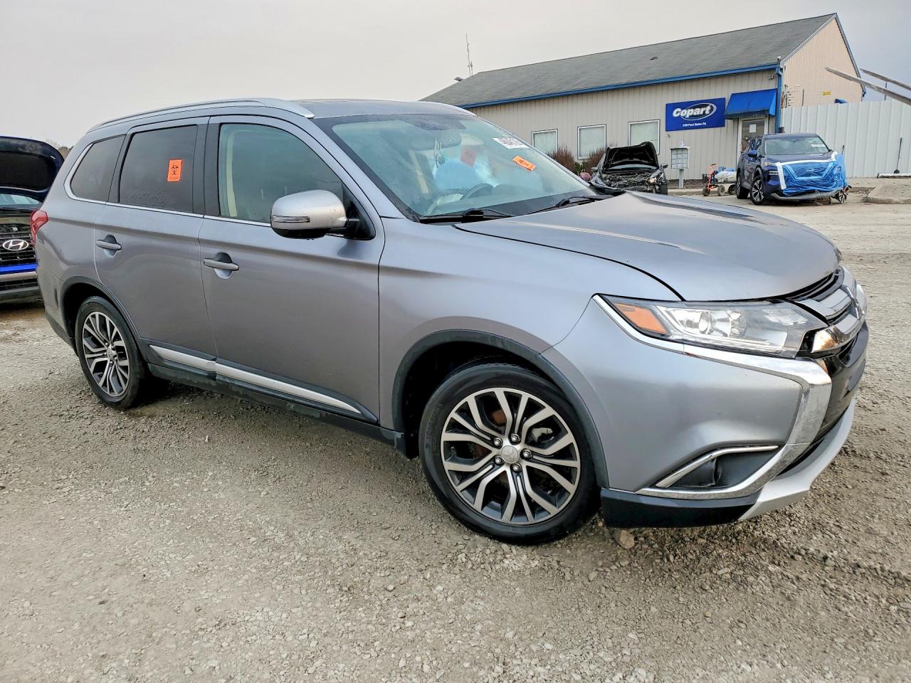 2017 MITSUBISHI OUTLANDER SE