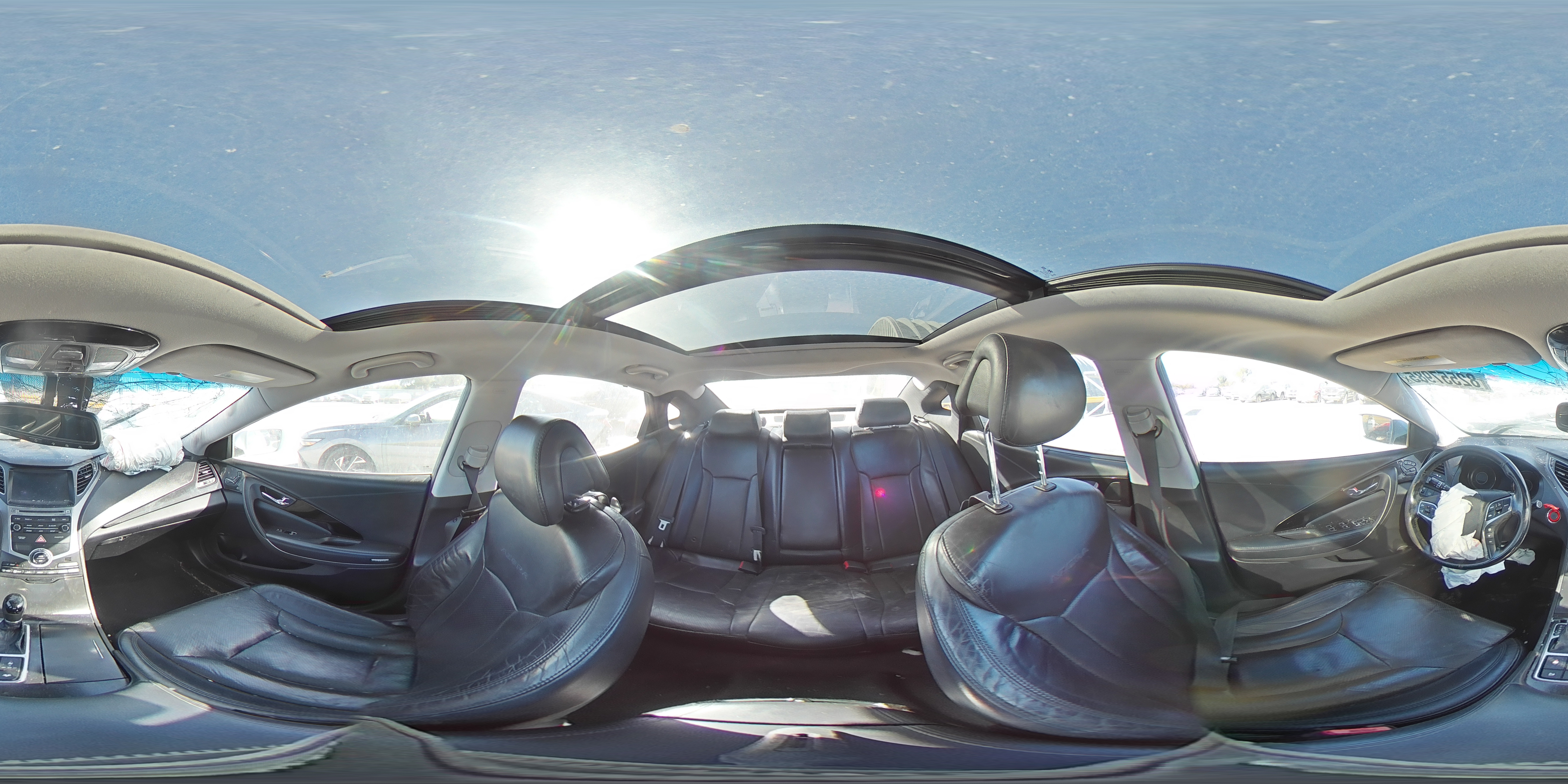 HYUNDAI AZERA 2015 — 15