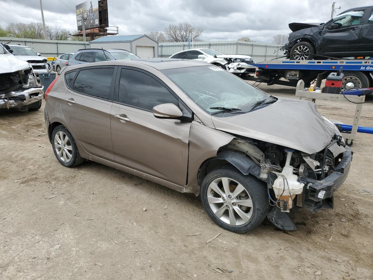 2014 HYUNDAI ACCENT GLS