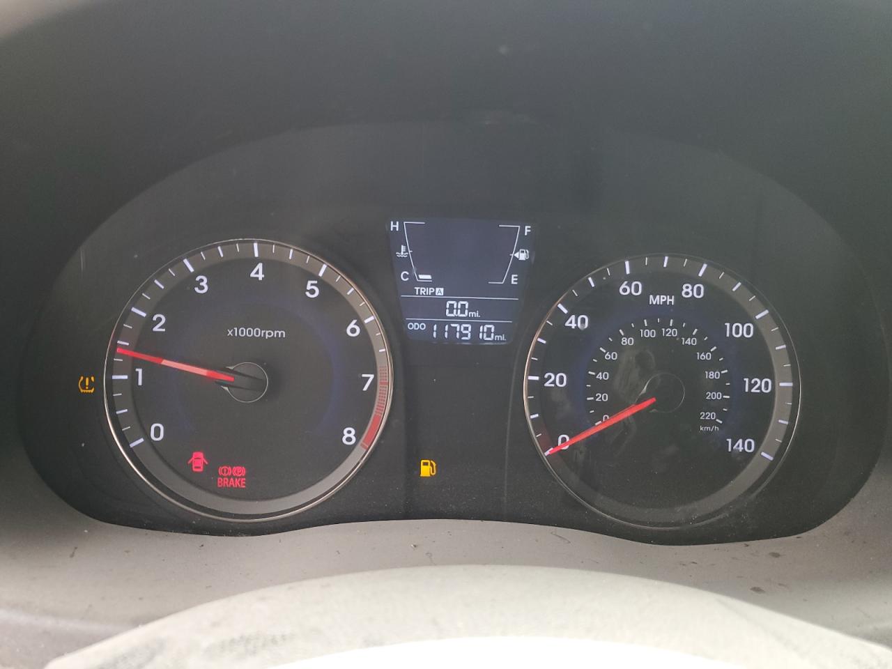 HYUNDAI ACCENT 2014 — 10