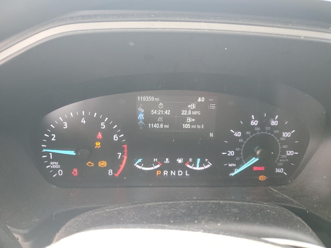 FORD ESCAPE 2020 — 10