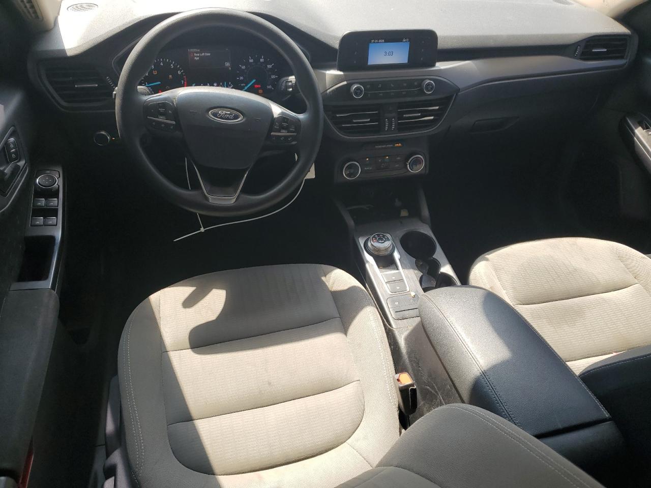 FORD ESCAPE 2020 — 9