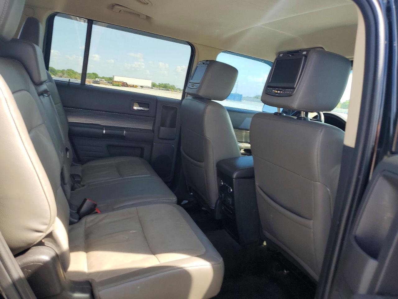 FORD FLEX 2016 — 12