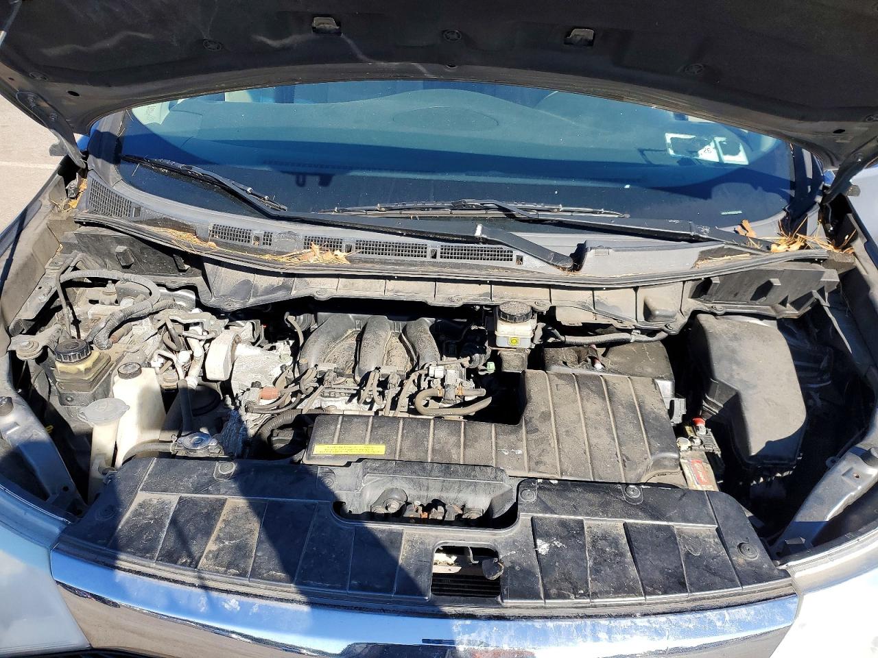 NISSAN QUEST 2016 — 13