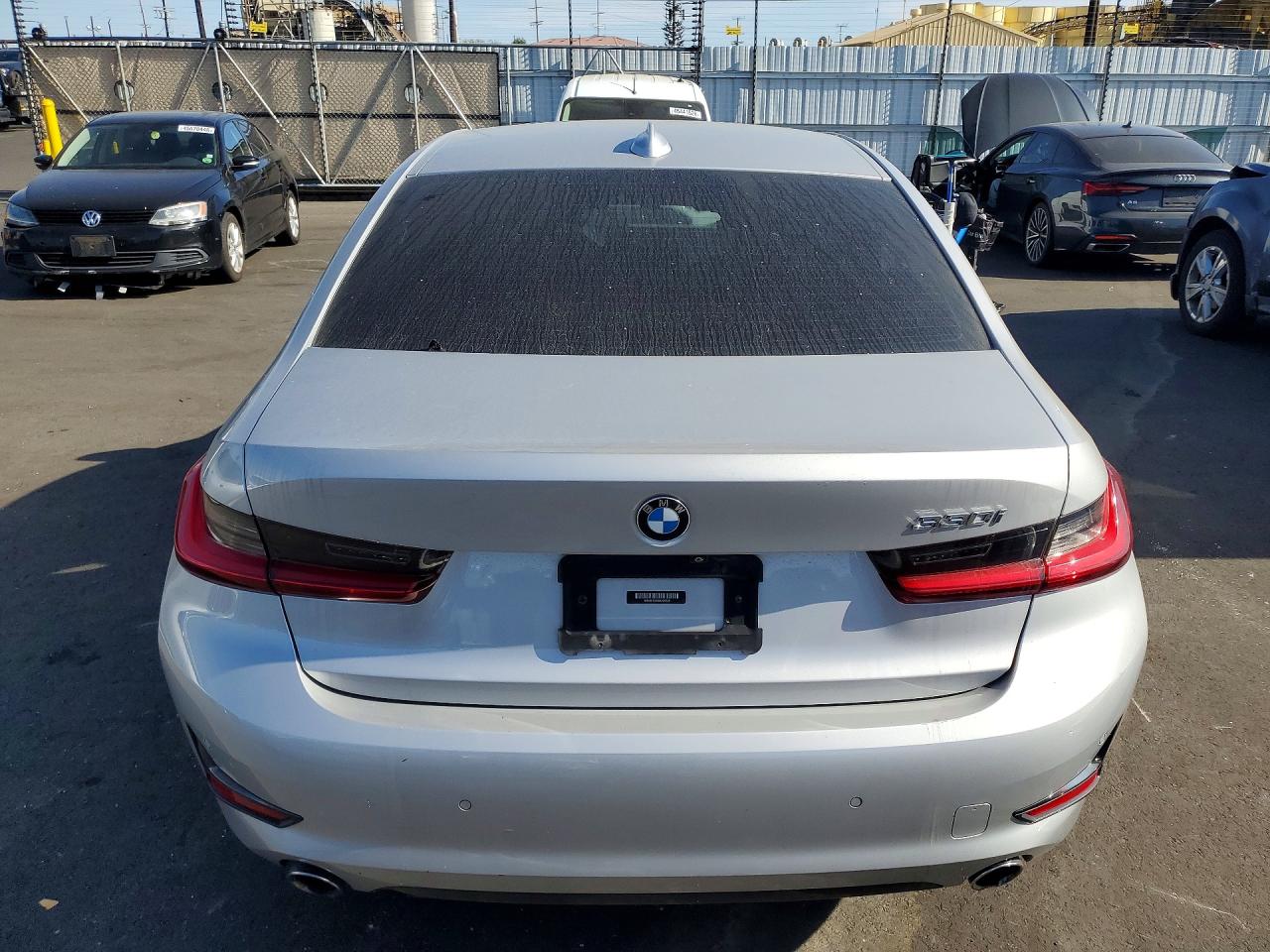 BMW 330I 2019 — 7