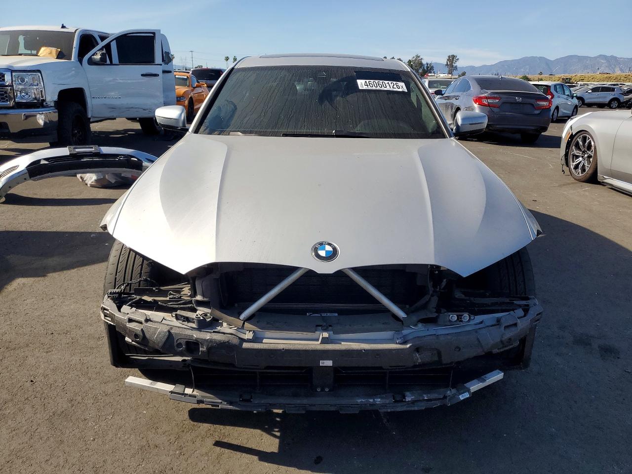 BMW 330I 2019 — 6