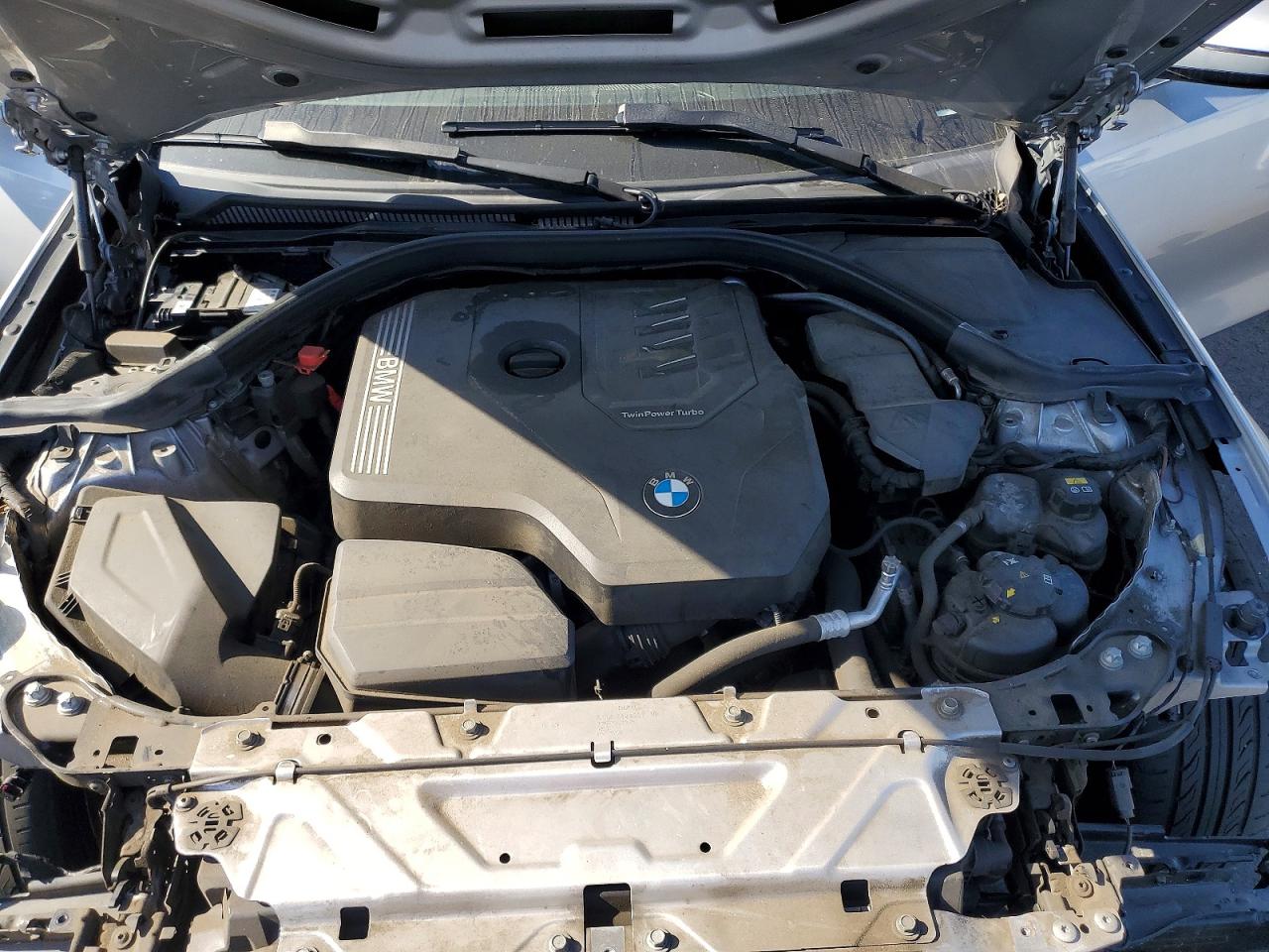 BMW 330I 2019 — 12