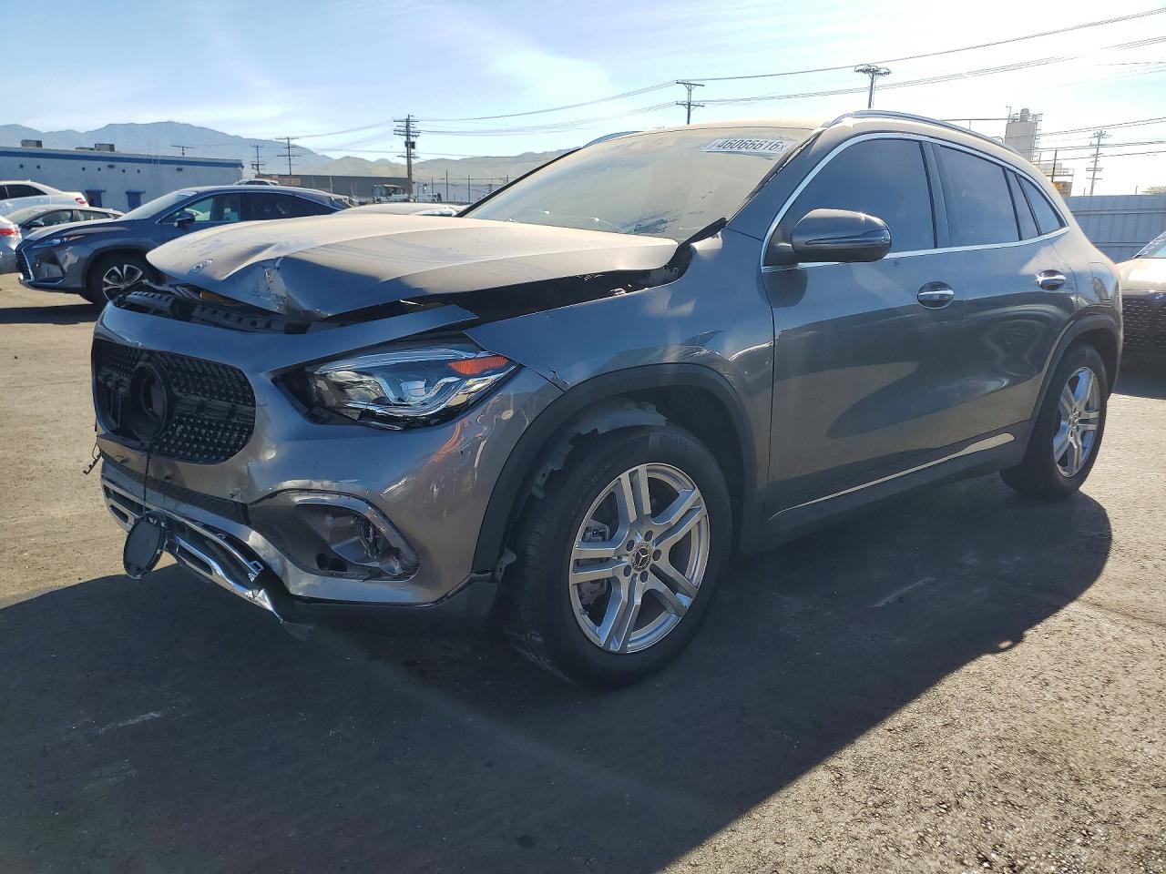 MERCEDES-BENZ GLA 2021 — 2