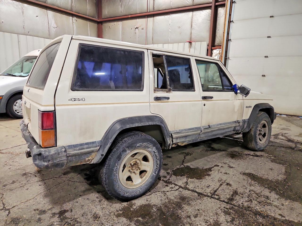 JEEP CHEROKEE 1996 — 4
