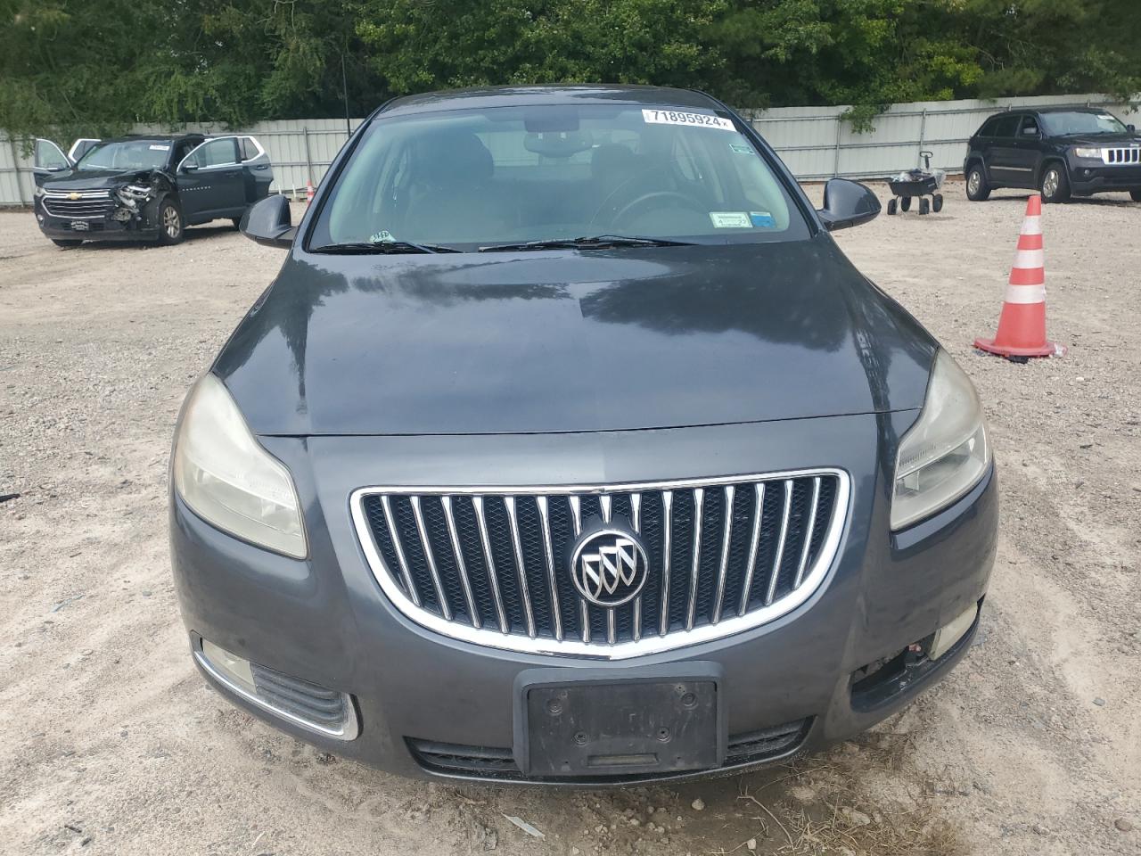 BUICK REGAL 2011 — 6