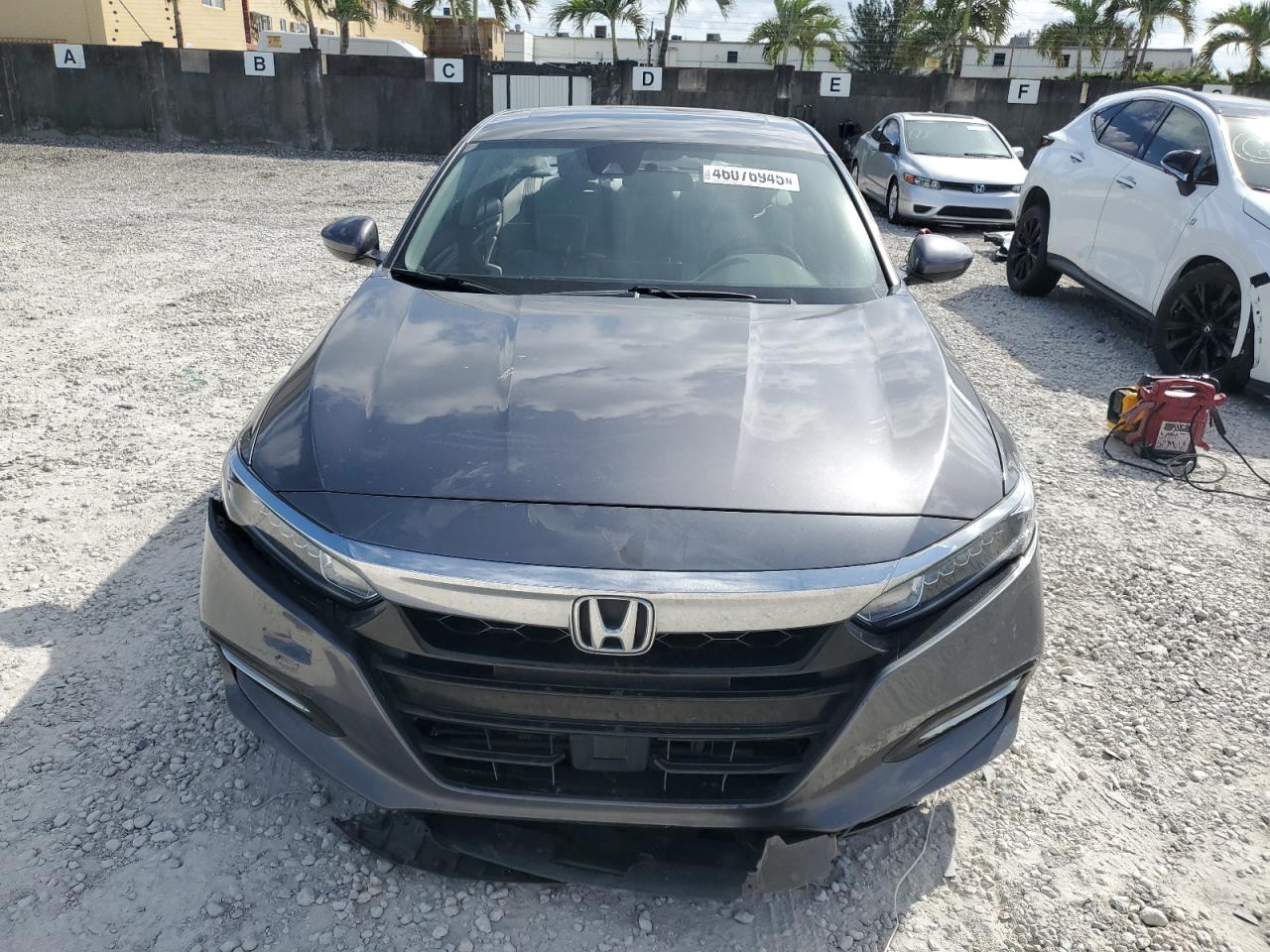 HONDA ACCORD 2018 — 6