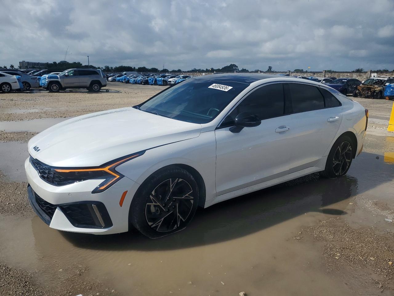 2025 KIA K5 GT-LINE