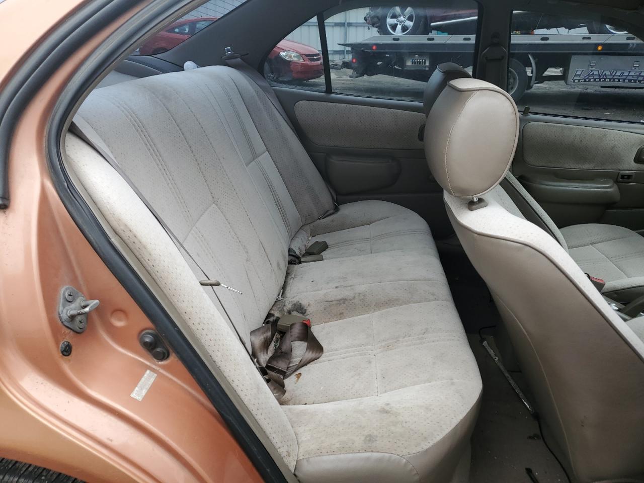 GEO PRIZM 1997 — 11