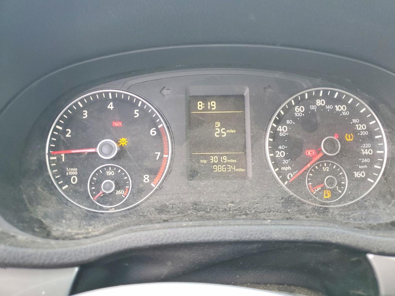 VOLKSWAGEN PASSAT 2015 — 10