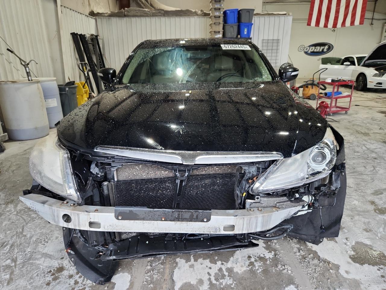HYUNDAI GENESIS 3.8L 2013 — 6