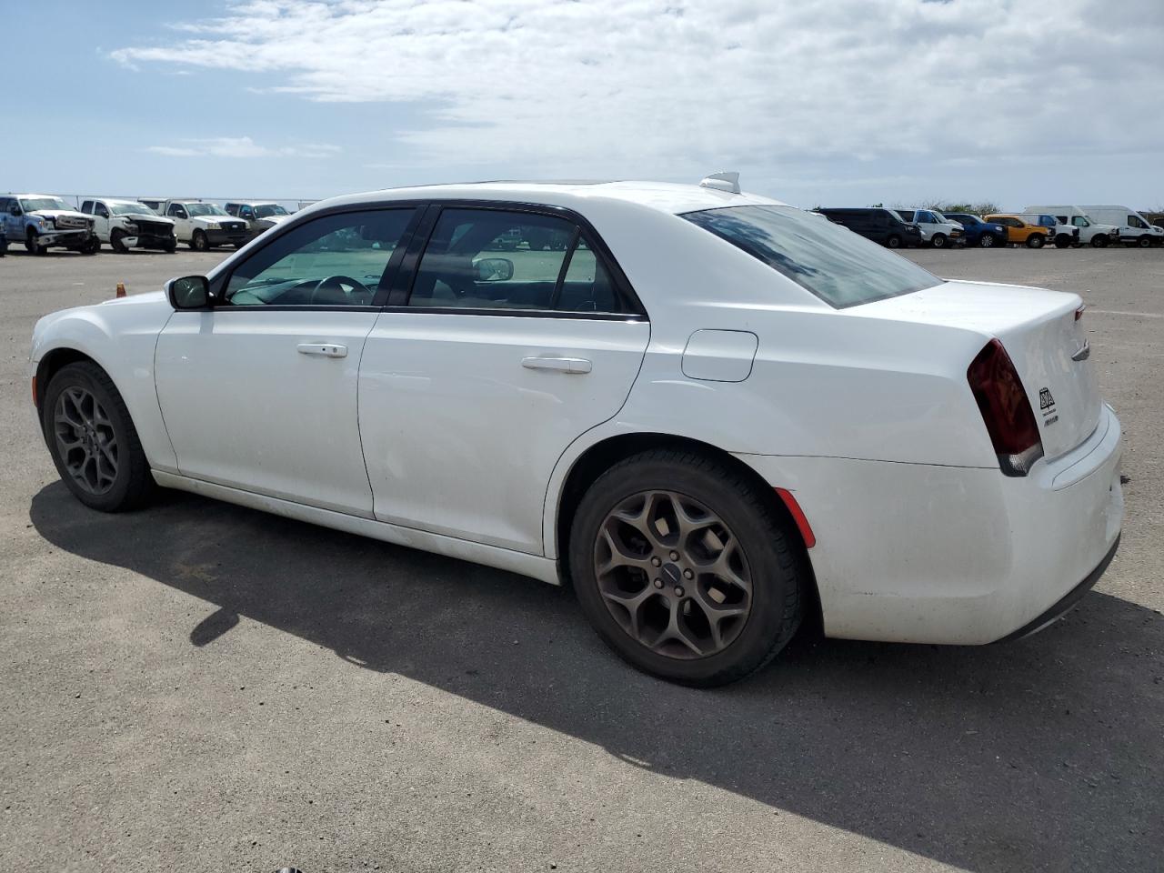 CHRYSLER 300 2015 — 3