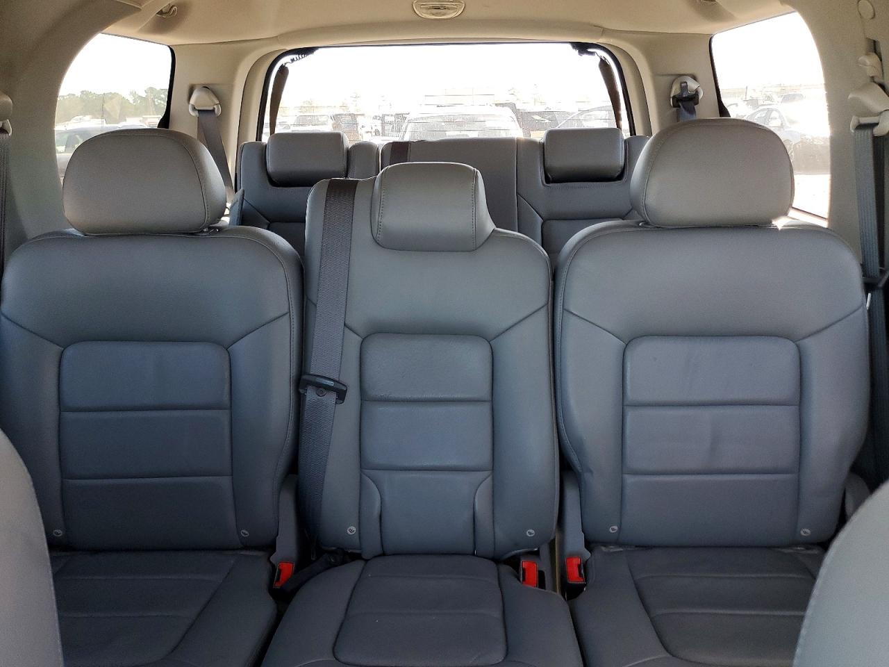 FORD EXPEDITION 2004 — 11
