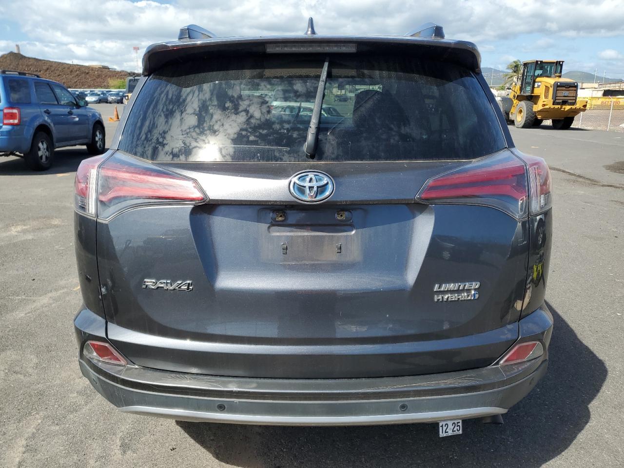 TOYOTA RAV4 HV 2017 — 7