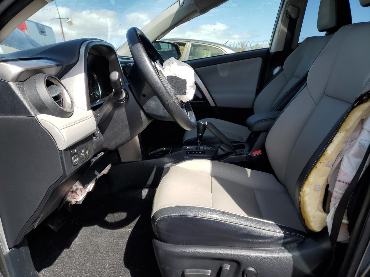 TOYOTA RAV4 HV 2017 — 8