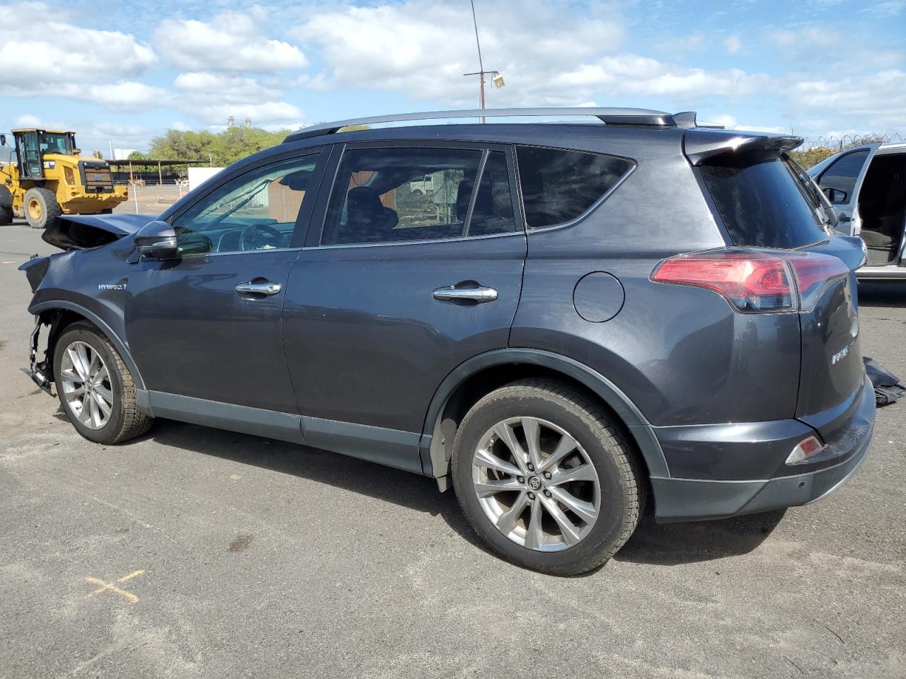 TOYOTA RAV4 HV 2017 — 3
