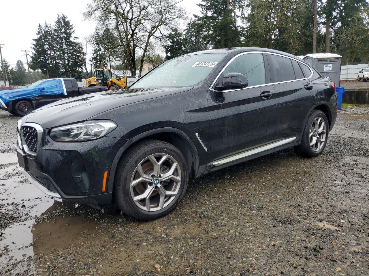 BMW X4 2023 — 2