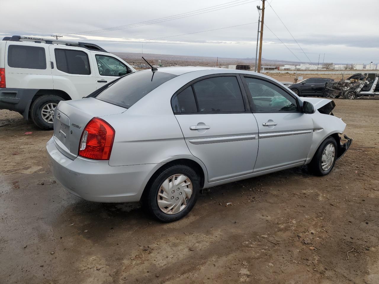 HYUNDAI ACCENT 2008 — 4