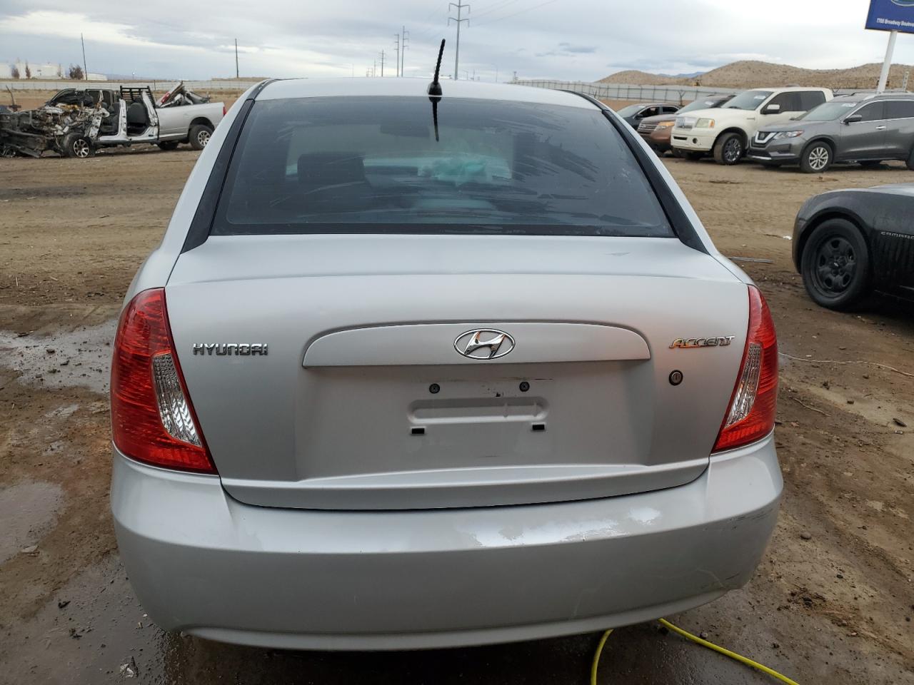 HYUNDAI ACCENT 2008 — 7