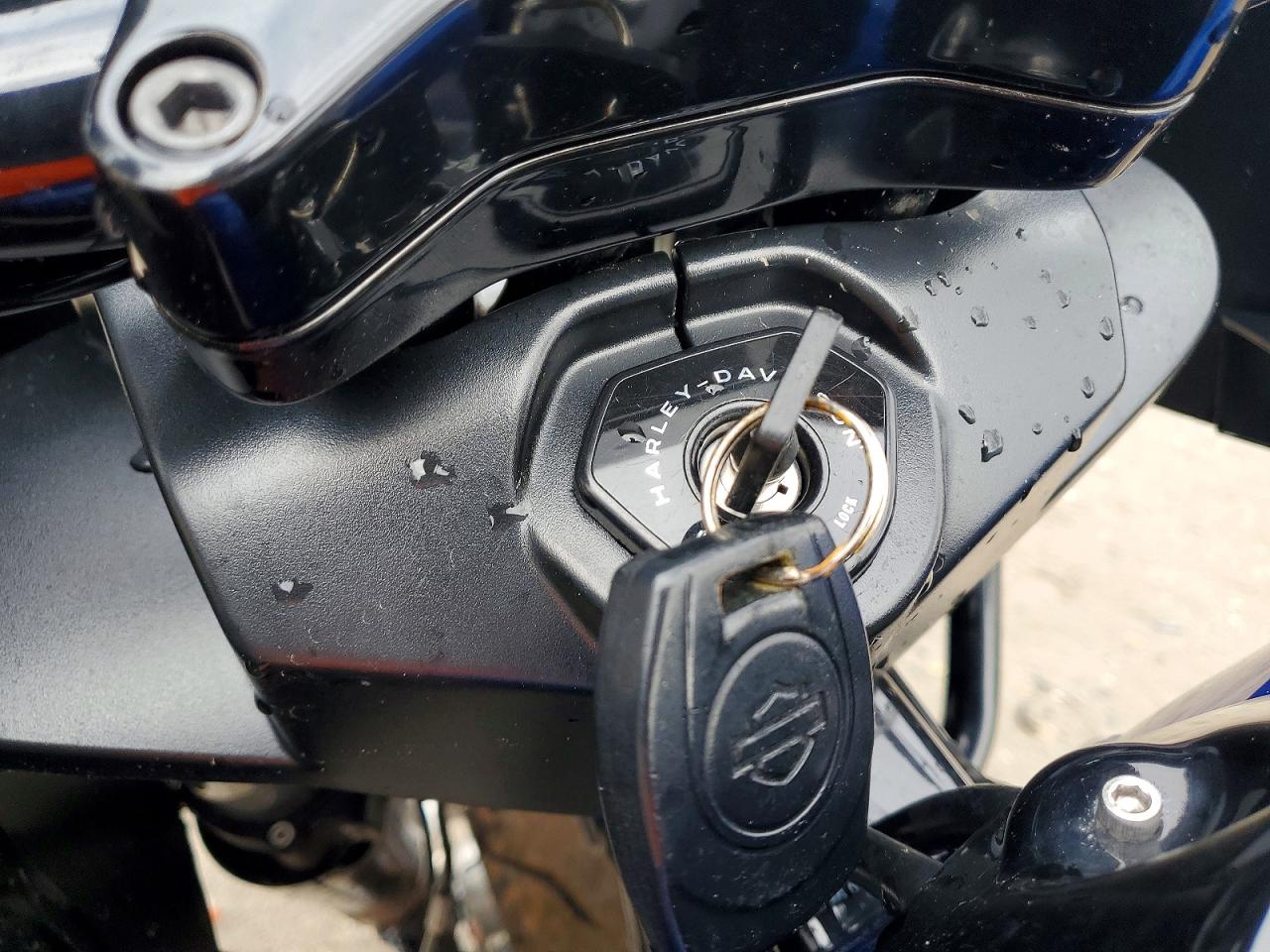 HARLEY-DAVIDSON FLTRX 2024 — 9