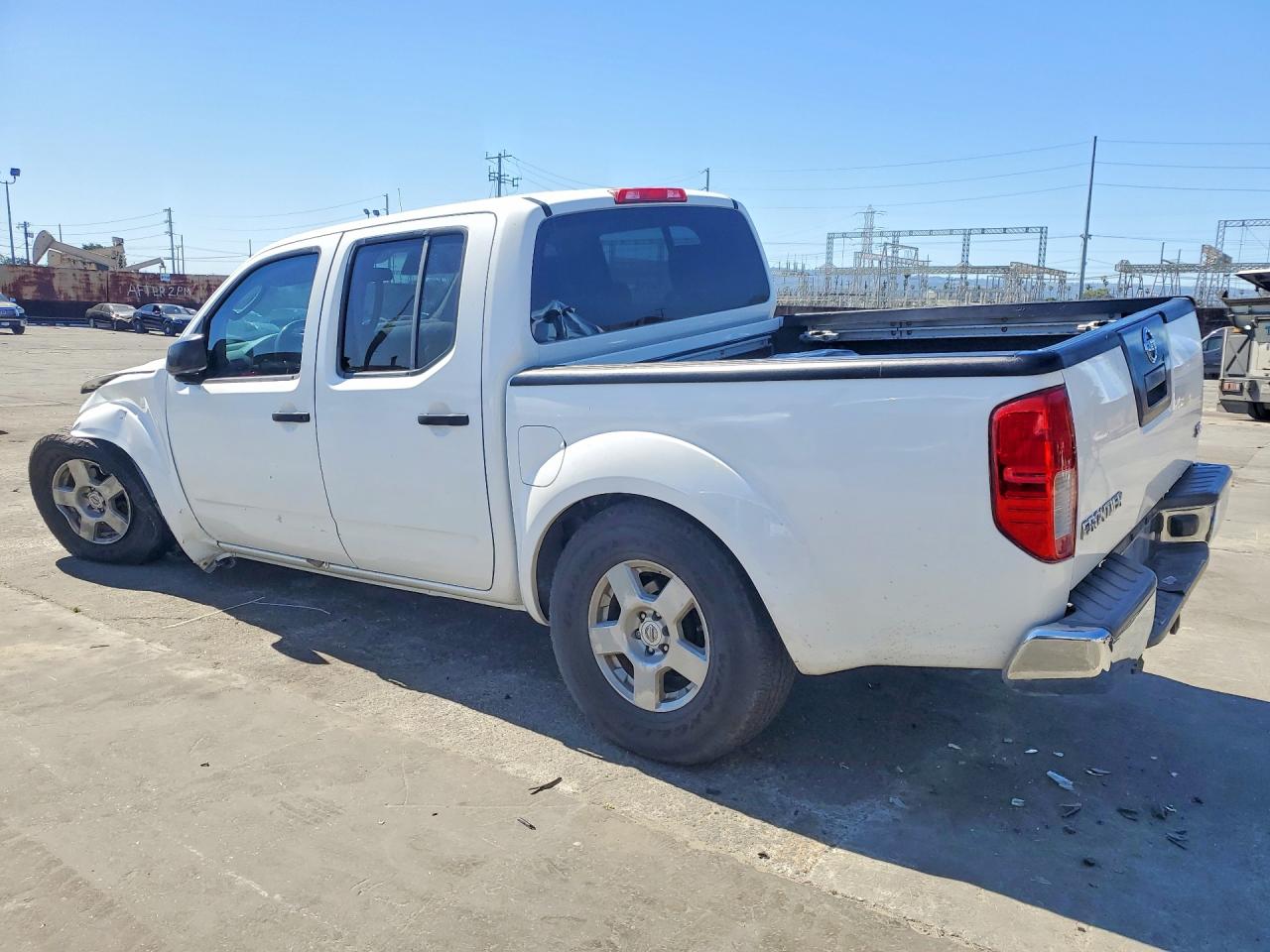 NISSAN FRONTIER 2005 — 3