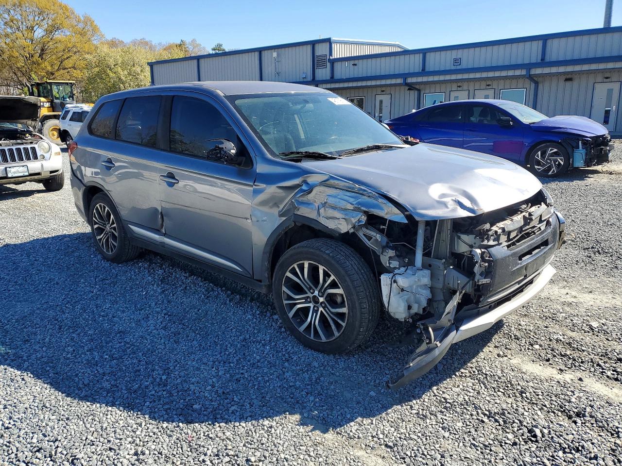2017 MITSUBISHI OUTLANDER SE