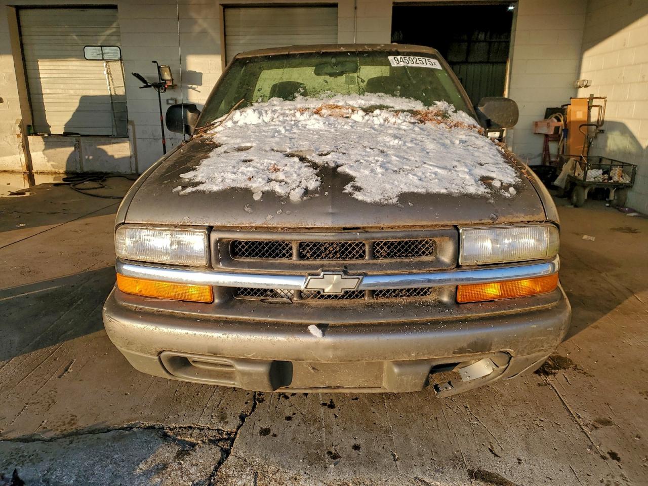 CHEVROLET S TRUCK 2000 — 6