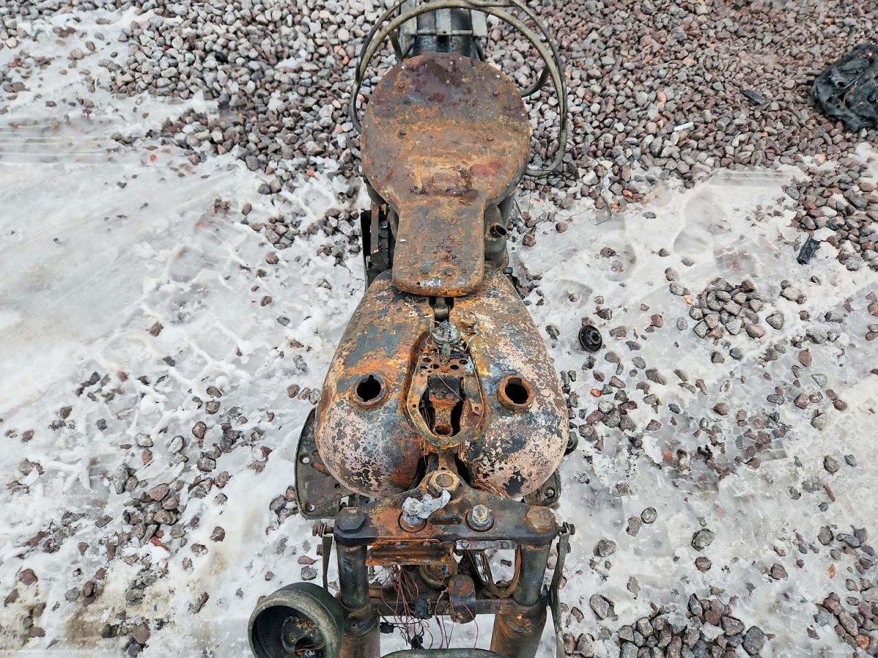 HRLY DVDSN FLH 1970 — 6
